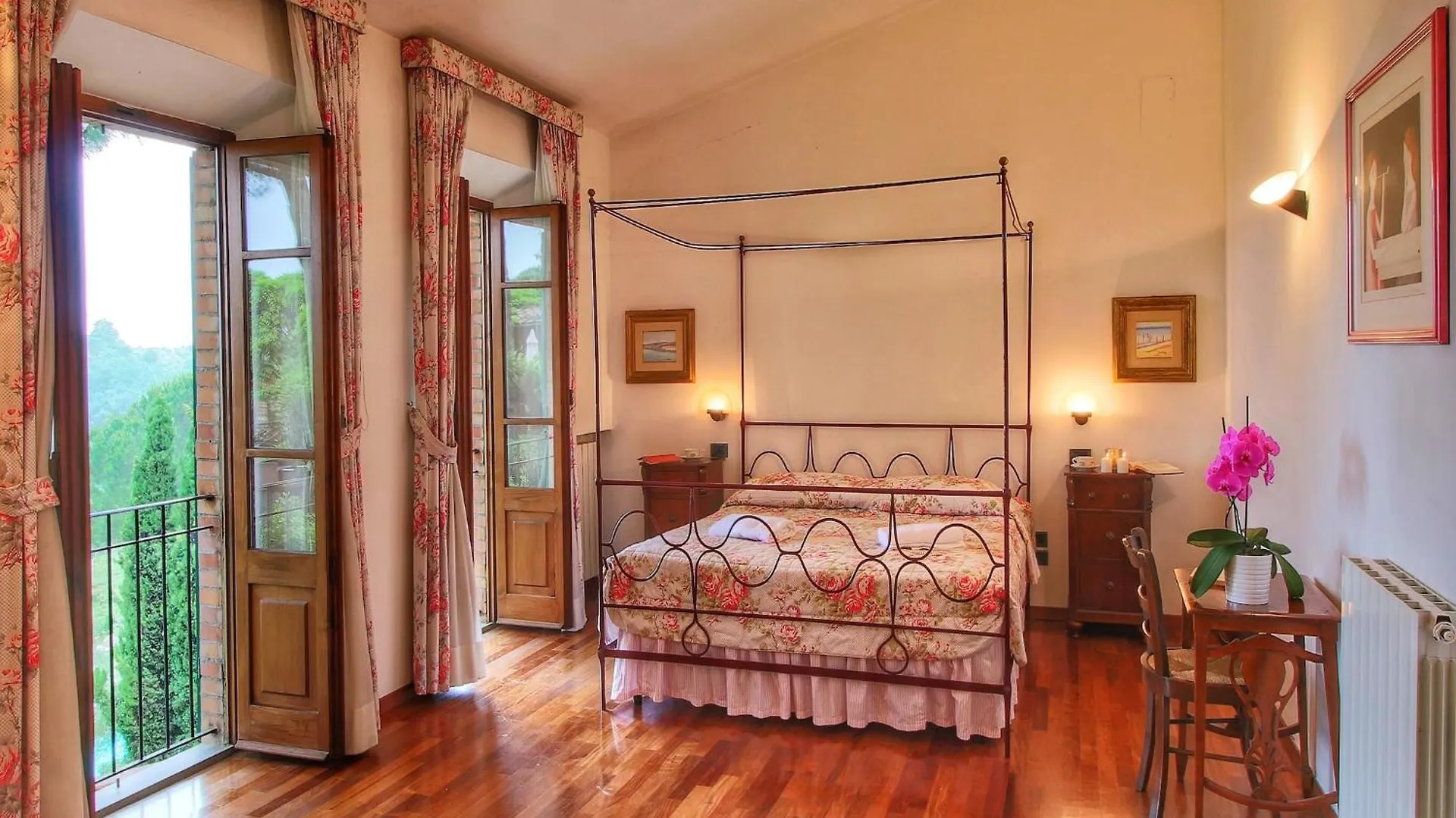 Cozy Holiday Home With Pool In Sienna Italy Siena 0*,