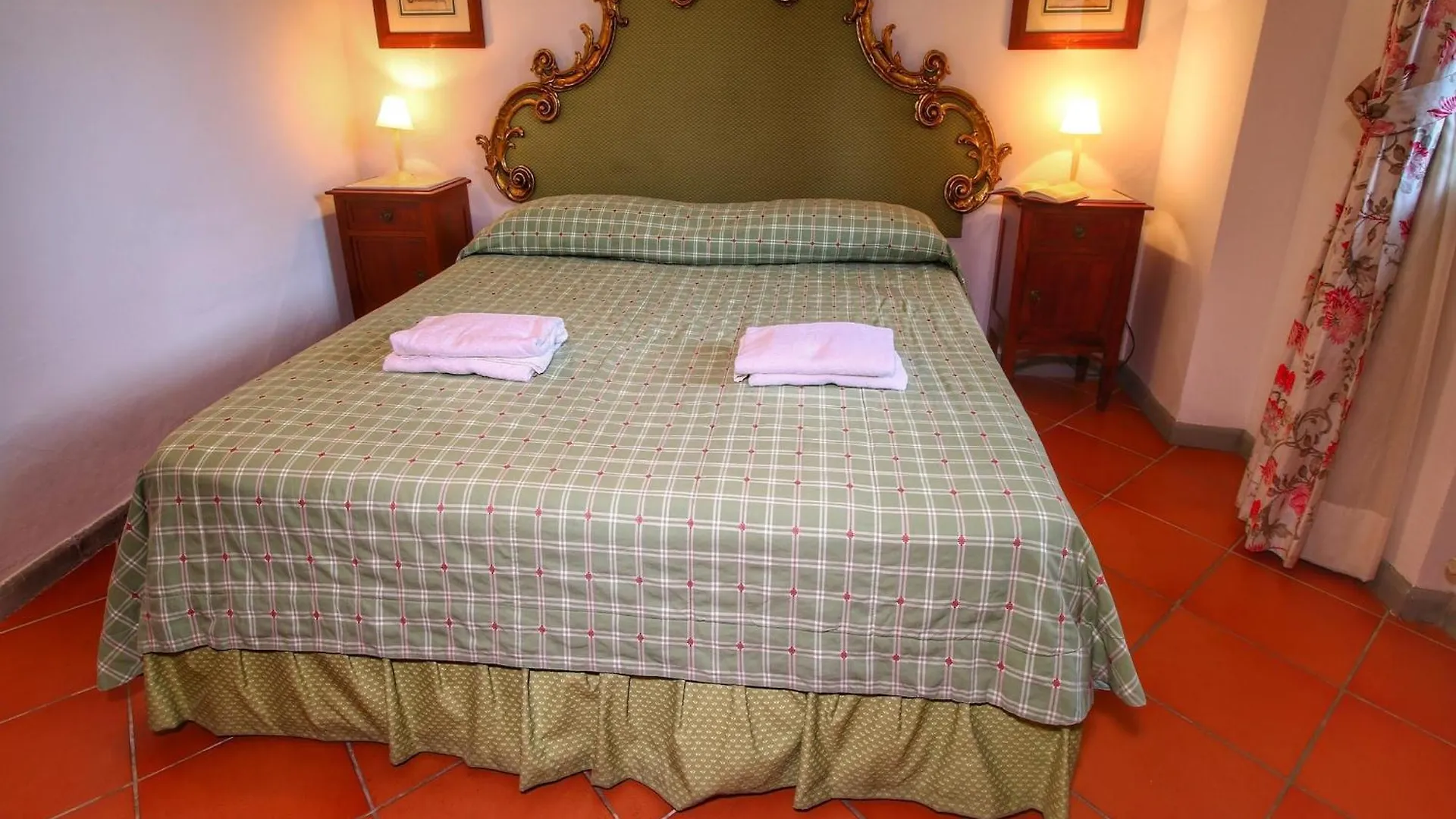 Cozy Holiday Home With Pool In Sienna Italy Siena 0*,